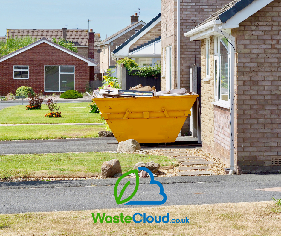 We hire and deliver mini and midi skips in Scotland on a daily basis, click here and book midi skips online near you
